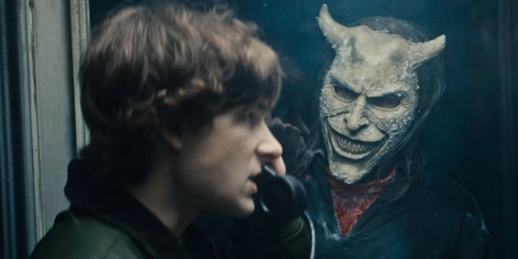 Demián Bichir protagoniza “Teléfono negro 2”, cinta que explora el miedo más allá del cine